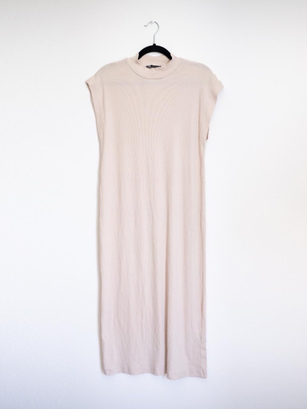 Zara Women's Cream Knit Midi-Maxi Dress